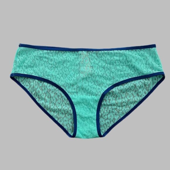 Victorias Secret low rise sexy sheer animal print Lace Hiphugger panty Mint M - Picture 3 of 4